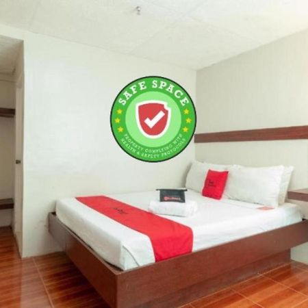 Hotel RedDoorz @ Paterno Street Tacloban Zewnętrze zdjęcie