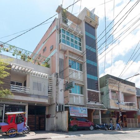 Hotel RedDoorz @ Paterno Street Tacloban Zewnętrze zdjęcie
