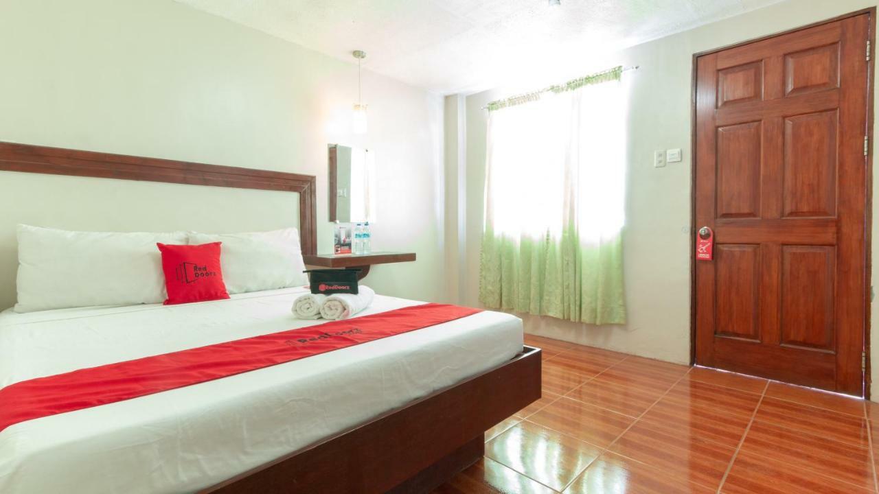 Hotel RedDoorz @ Paterno Street Tacloban Zewnętrze zdjęcie